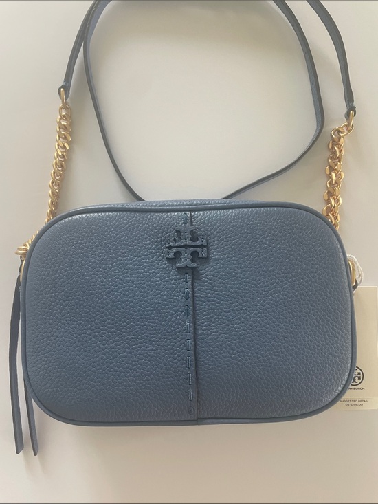 Tory Burch Handbags - NWT Tory Burch McGraw Camera Bag Crossbody Pebbled Leather